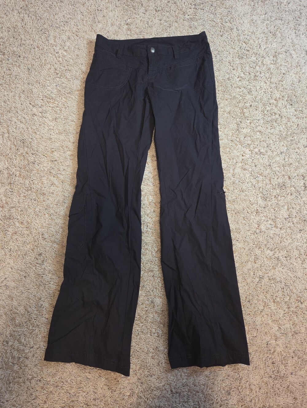 Athleta Women’s Black Cargo Pants